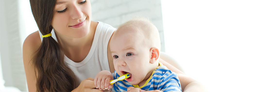 El cuidado de la dentadura de tu bebe