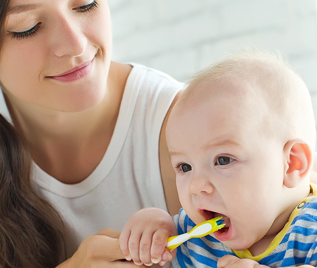 El cuidado de la dentadura de tu bebe